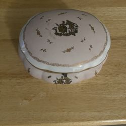 Vintage Andrea by Sadek Porcelain Jewelry Box 