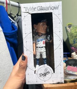 Tyler Glasnow bobble head