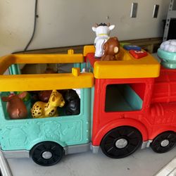 Fisher price ABC animal train  with multiple animals