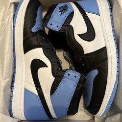Jordan 1 UNC toe (12)