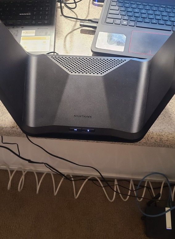 NETGEAR NIGHTHAWK MESH RANGE EXTENDER EAX80 AX6000