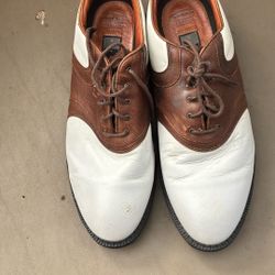 Nike air comfort shoes, size 9