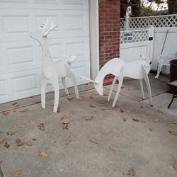 Set of Wooden Decorative Reindeer/ Lawn Decor 