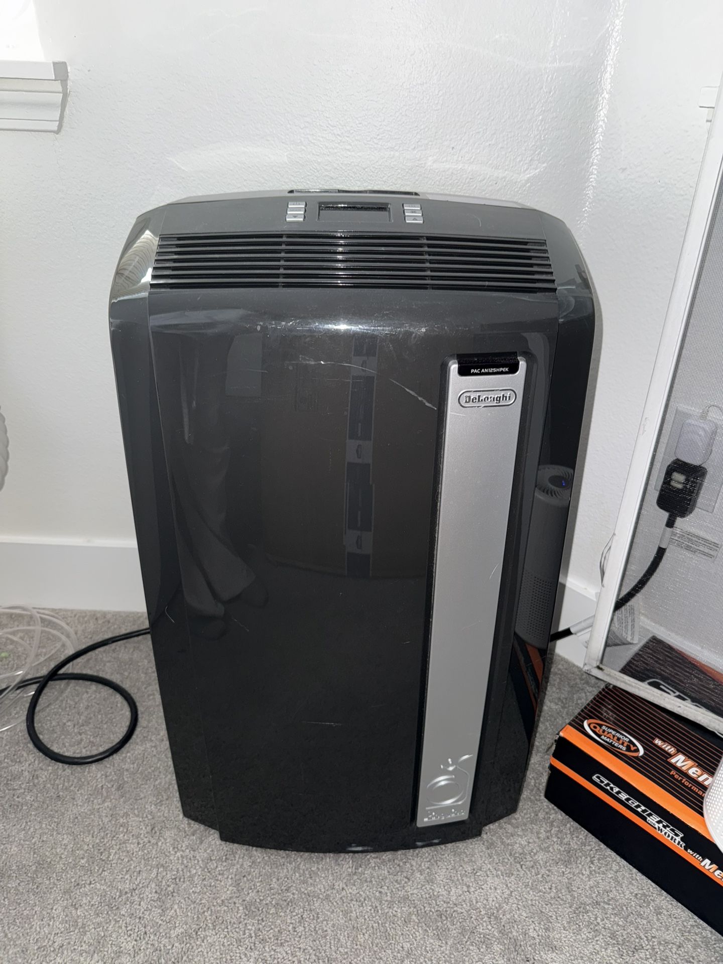AC