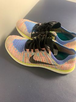 Nike free flyknit size 9 wmn