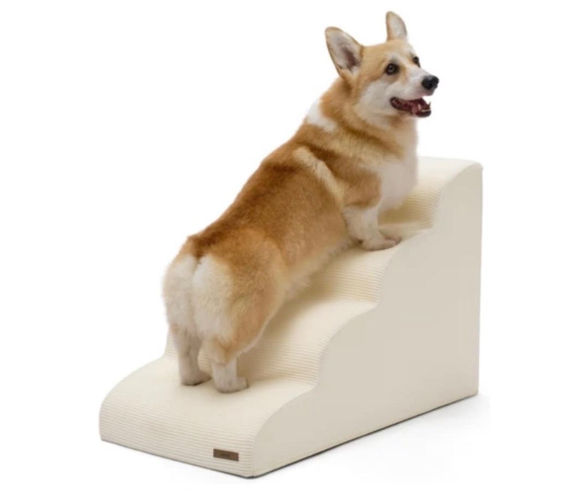 Brand New 4 Step Dog Stairs