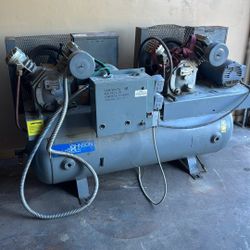 Twin Head Ingersoll-Rand 30t Air Compressor$1500