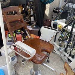 Fighting Chair With Rocket Launcher