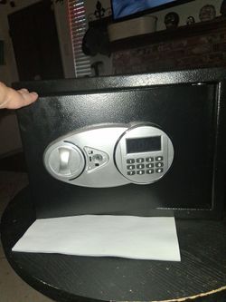 Black Digital Keypad Security Safe