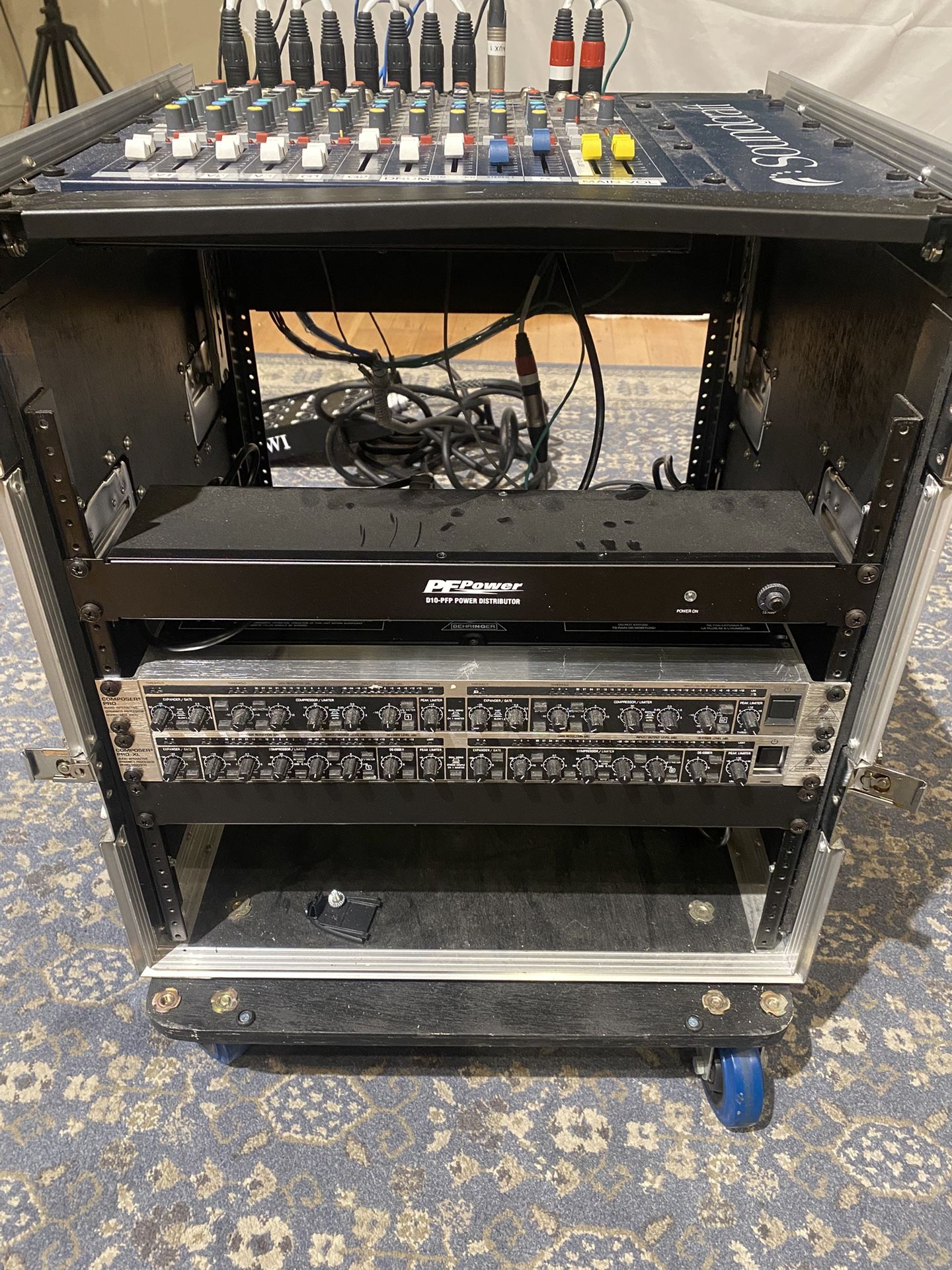 Live Audio Rack Mixer with Effects Units and Snake 