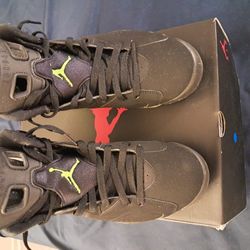 Air Jordan 6 Retro " Electric Green " Sz. 8