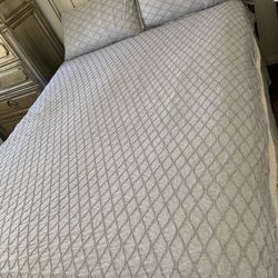 Queen Duvet Cover And 2 Pillows Cover 