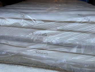 NEW - King Size - Saatva Classic 14.5” Mattresses