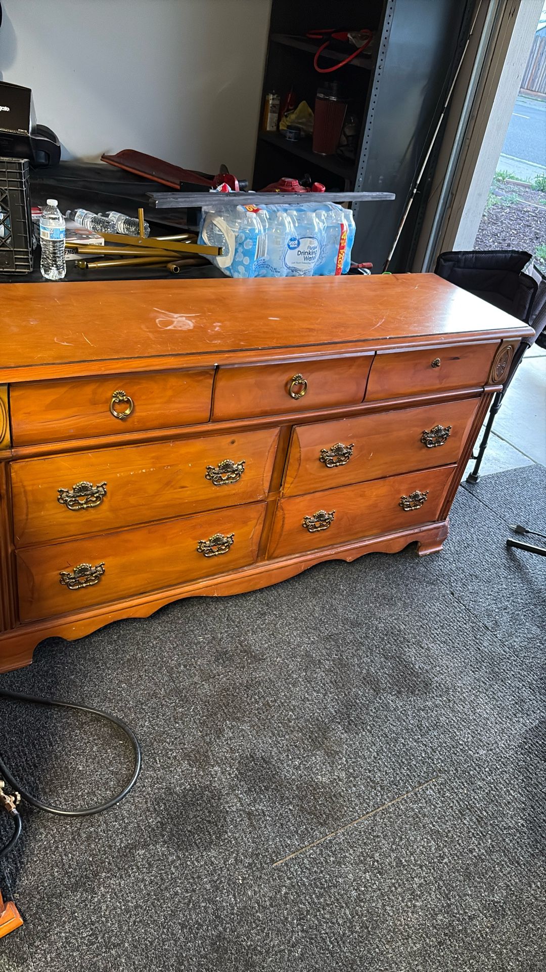 Dresser With Mirror Free