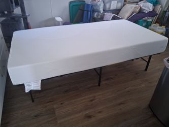 Twin mattress with frame
