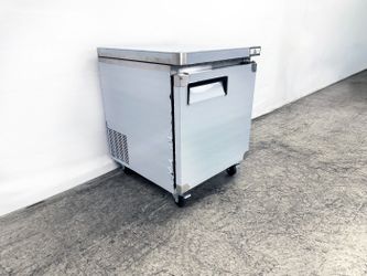 NSF 28 inches Undercounter refrigerator 7 cu.ft AUR-0776