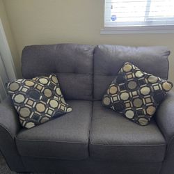 Grey Sofa With Cushions 