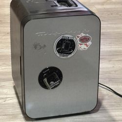Frigidaire Mini Fridge 