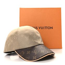 Louis V Suede Adjustable With Box