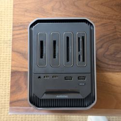 SanDisk Professional Card Reader HUB