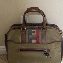LARK Expandable Weekender Tote Bag