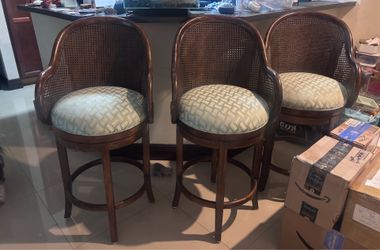 3 Tommy Bahama-style swivel bar stools