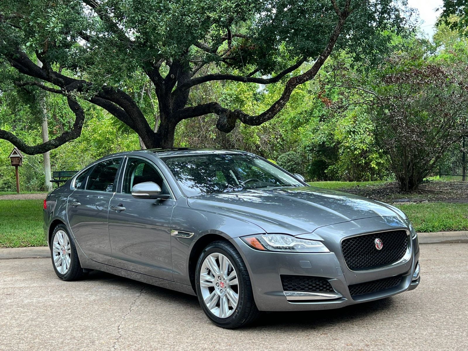 2016 Jaguar XF