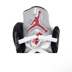 Air Jordan 5 Retro OG ‘Black Metallic Reimagined’