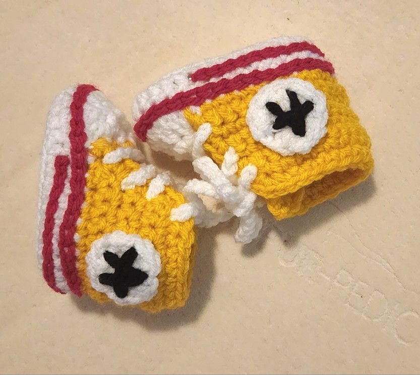 Baby BOOTIES YELLOW Converse