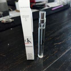 Calvin Klein Ck Everyone Eau de Toilette - 0.33oz-Mini
