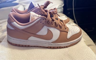 Nike Dunks White/ Rose Whisper