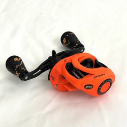 Brand New Never Used Lew’s (Speed Spool-SLP) Medium Action Bait, Caster Fishing Reel. Retails For $90. This is right handed