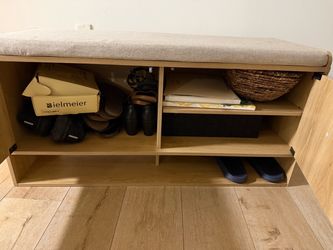 Wood Bench shoes’ racket