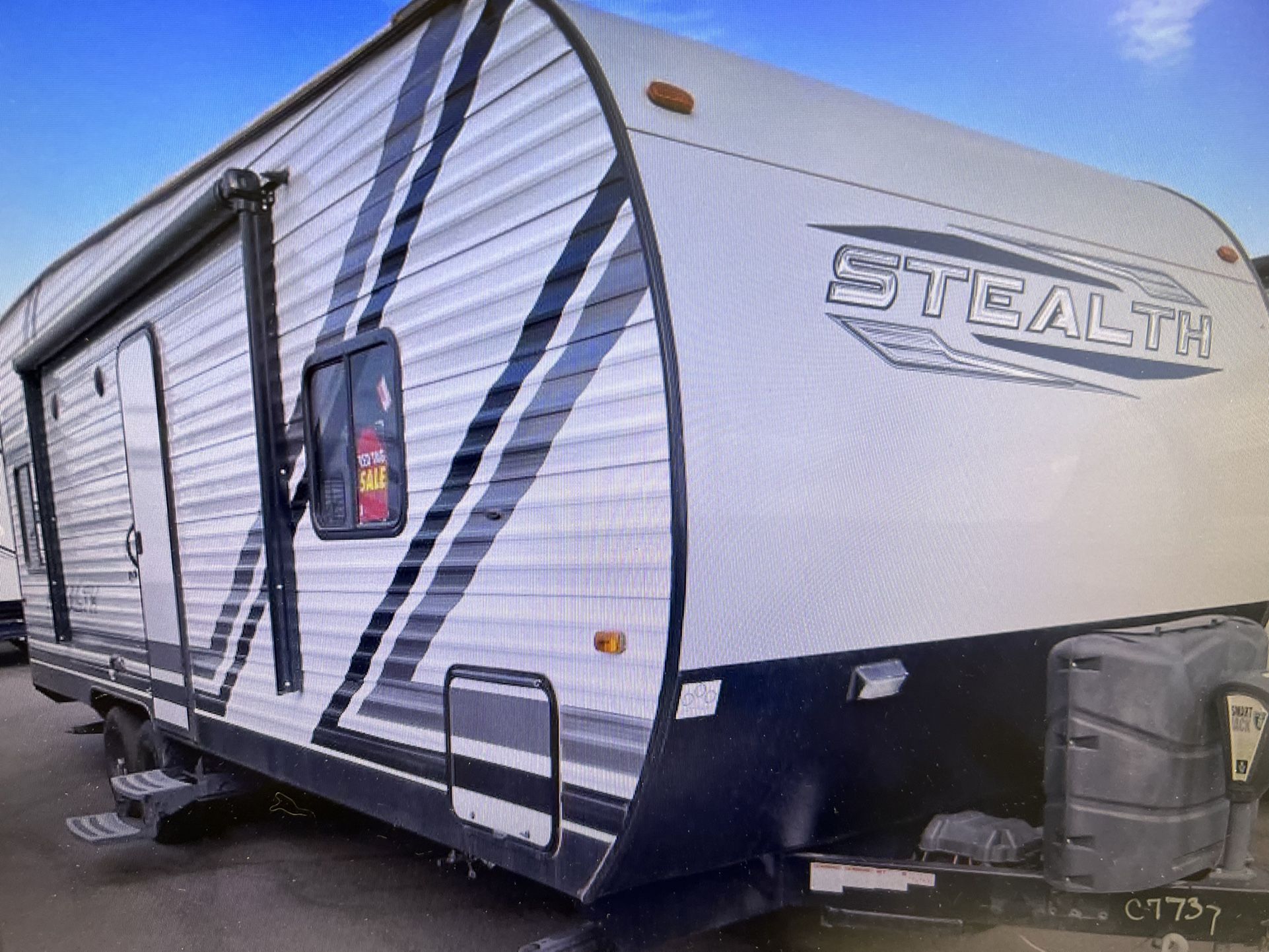 2021 STEALTH 2413G TOY HAULER