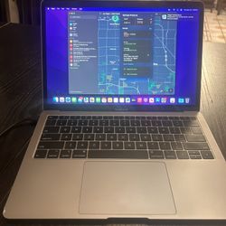 MacBook 💻 Air 2018  $400 OBO 