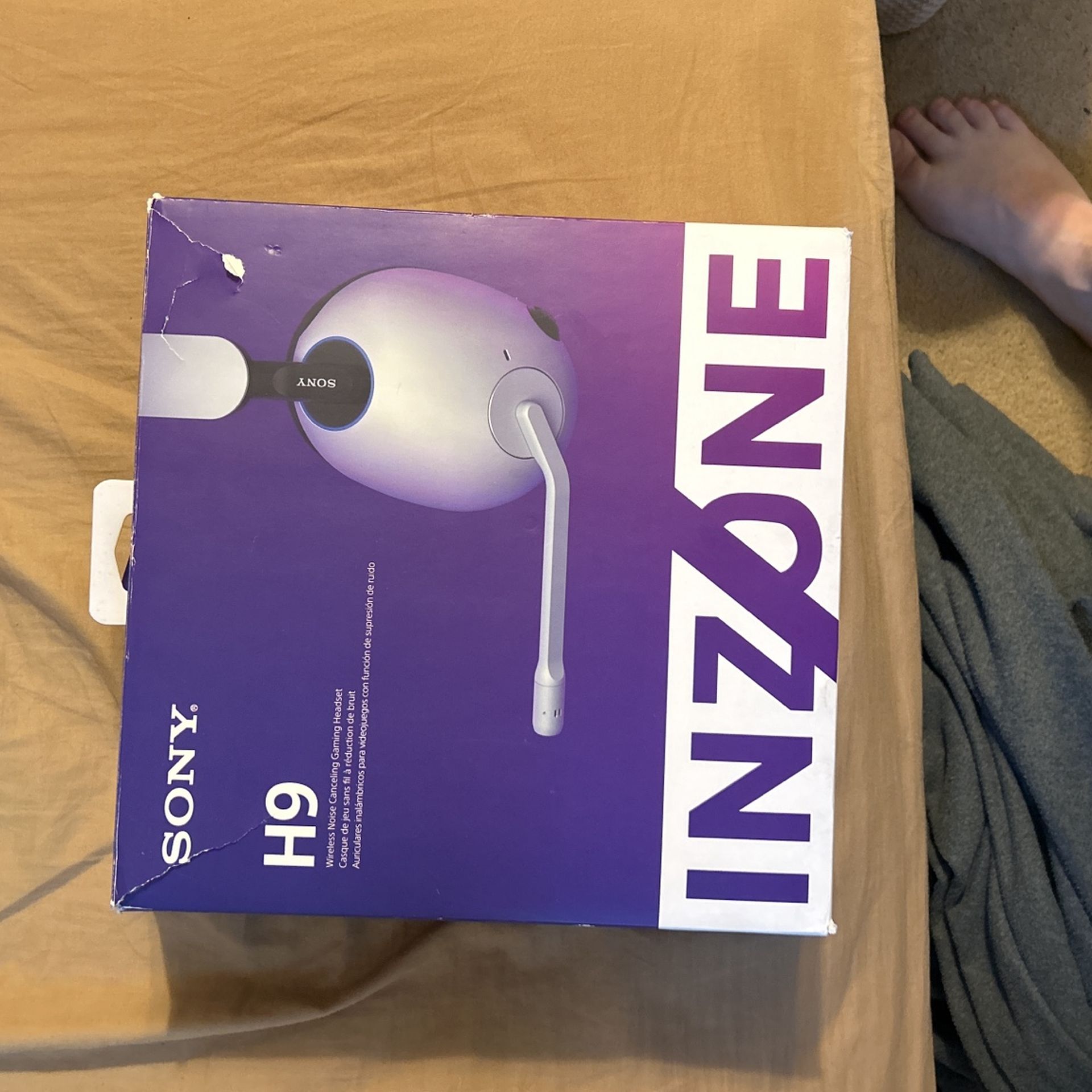 Sony Inzone H9 gaming Headset