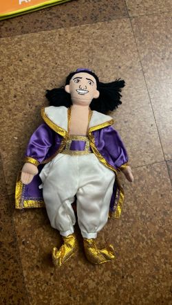 DISNEY STORE ALADDIN BEAN BAG / DOLL