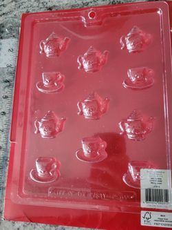2 X $5.00 Plastic Teapot 🫖 Chocolate Molds/ (2)x$5.00 Molde De Plástico Para Chocolate De Teteras