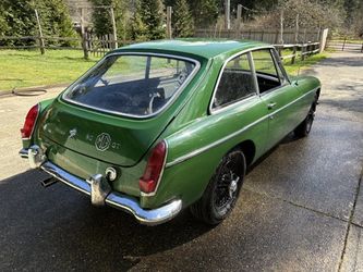 1967 MGB GT