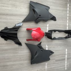 2015-2018 BMW S1000RR Fairing Pieces