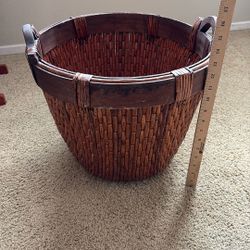 Large Basket 