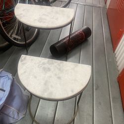 Side Tables 