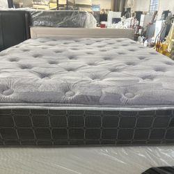 Queen Size Mattress 🚚we can deliver 🚚