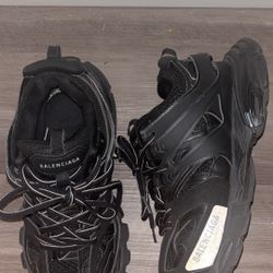 balenciaga tracks