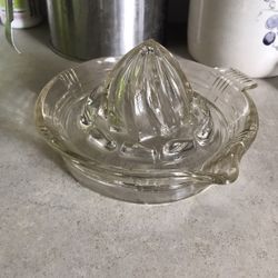Vintage mid-century glass citrus juicer