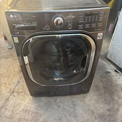 Lg Stackable Washer And Gas Dryer 