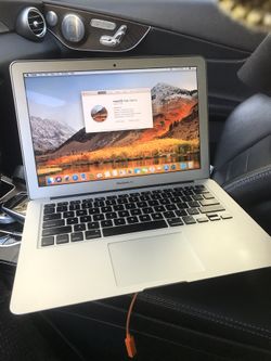 2013 MacBook Air 13 1.8Ghz i5 4GB Memory 128GB SSD