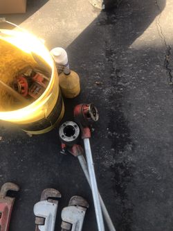 Die Tap-1/2 To 2”