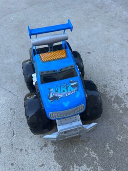 Max Tow Truck Monster Toy Vehicle