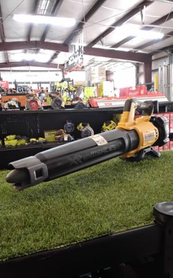 DeWalt 20v XR Brushless Cordless Leaf Blower